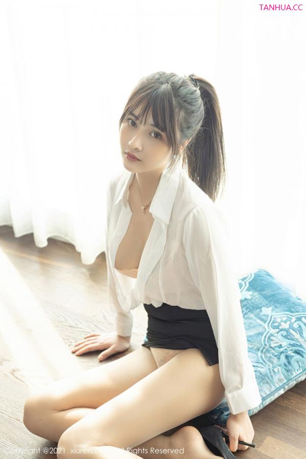 萌奈子  丰满妹子萌奈子 动人职业OL系列第28张图片